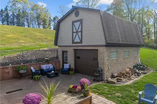 1021 Greggerson Rd, Irwin, PA 15642 - Photo 40