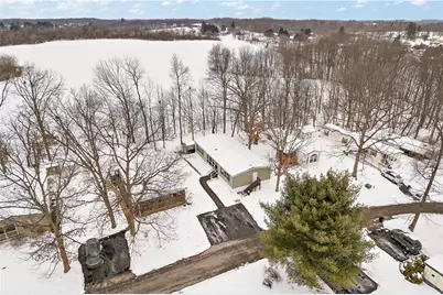 56 Crestview Drive, Tarentum, PA 15084 - Photo 2