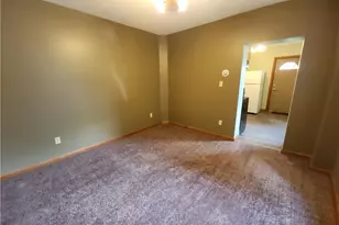 8 Elm St, Bessemer, PA 16112 - Photo 10