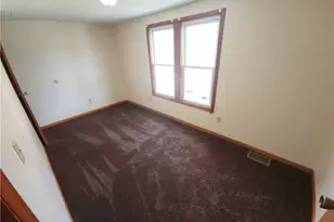 8 Elm St, Bessemer, PA 16112 - Photo 18