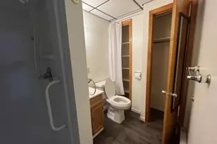 207 Sycamore St, Jeannette, PA 15644 - Photo 8