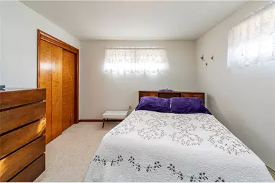 704 Sherwood Cir, Youngwood, PA 15697 - Photo 26