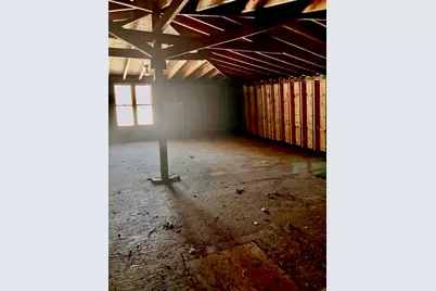 219 Meadow Drive, Westmont Hilltop School District, PA 15905 - Photo 4