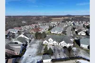 408 Independence Ln #211, Economy, PA 15042 - Photo 26