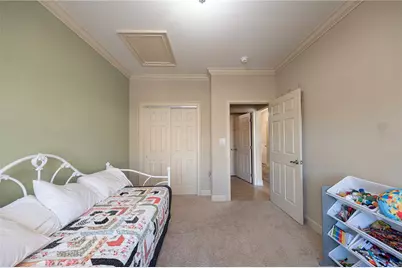 408 Independence Ln #211, Economy, PA 15042 - Photo 10