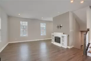 207 Amon St, Cranberry Township, PA 16066 - Photo 8