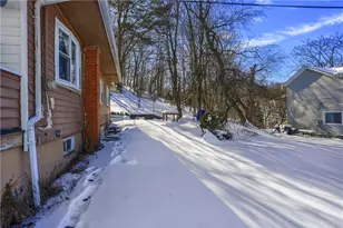 1510 Hiland Ave, Coraopolis, PA 15108 - Photo 28