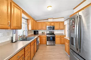 34 Jess Ln, North Fayette, PA 15057 - Photo 6
