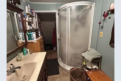 42 Walnut Ave, Dunbar, PA 15431 - Photo 14