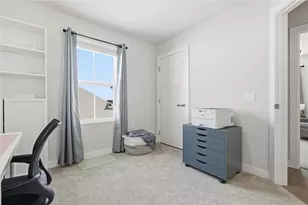 412 Spruce Ln, Houston, PA 15342 - Photo 12