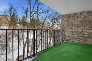 2160 Greentree Rd, Scott Township, PA 15220 - Photo 20