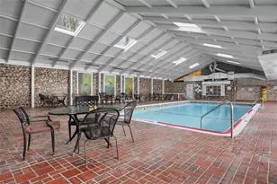 2160 Greentree Rd, Scott Township, PA 15220 - Photo 32