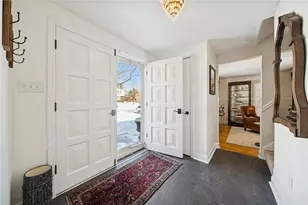 3702 Gleneagle Dr, Murrysville, PA 15668 - Photo 2