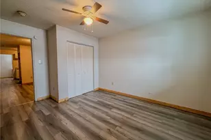 548 Hansen Ave, City of But SW, PA 16045 - Photo 10