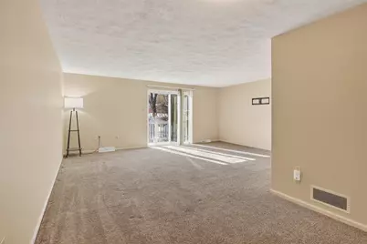 10 McKinley Sq, Coraopolis, PA 15108 - Photo 4