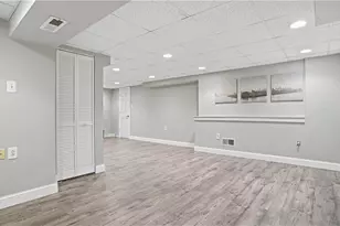 1297 Hillview Dr, North Huntingdon, PA 15642 - Photo 26