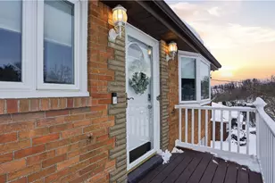 1297 Hillview Dr, North Huntingdon, PA 15642 - Photo 4