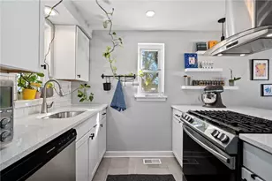 3907 Dowling Ave, Wilkins Township, PA 15221 - Photo 14