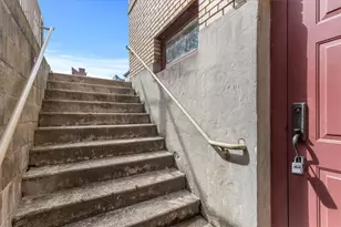 1822 Harcum Wy, Pittsburgh, PA 15203 - Photo 34