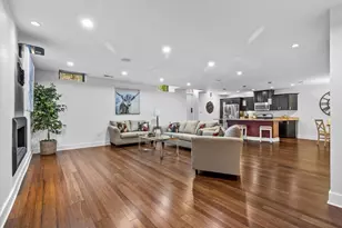 1822 Harcum Wy, Pittsburgh, PA 15203 - Photo 12