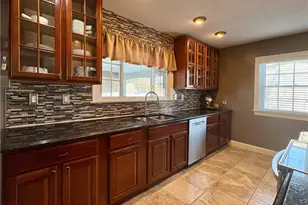 113 Briercliff Dr, Chippewa Township, PA 15010 - Photo 10