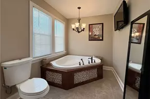 113 Briercliff Dr, Chippewa Township, PA 15010 - Photo 18