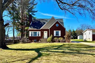 113 Briercliff Dr, Chippewa Township, PA 15010 - Photo 1