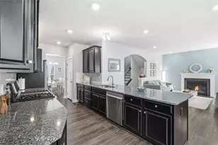 186 Bucktail Dr, Cranberry Township, PA 16066 - Photo 4