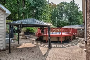 863 Blue Ridge Rd, Pittsburgh, PA 15239 - Photo 28