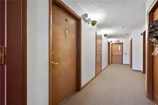 601 Dehaven Ct, Pittsburgh, PA 15116 - Photo 36