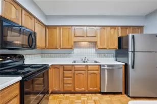 601 Dehaven Ct, Pittsburgh, PA 15116 - Photo 8