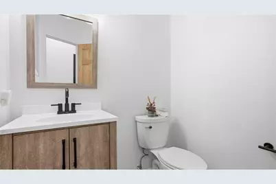 1514 Fox Chase Dr, Pittsburgh, PA 15143 - Photo 18