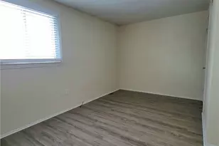 209 Cranbrooke Dr, Findlay Township, PA 15108 - Photo 28