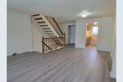 209 Cranbrooke Dr, Findlay Township, PA 15108 - Photo 6