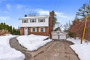 120 Mallard Dr, Kennedy Township, PA 15136 - Photo 2