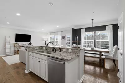 207 Noble Woods Drive, Moon/Crescent Twp, PA 15108 - Photo 16