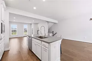 117 Meeder Ln, Cranberry Township, PA 16066 - Photo 8