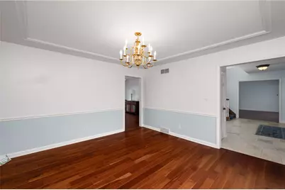 119 Blazing Star Dr, Penn Township, PA 16002 - Photo 10