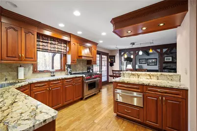 421 Oaklawn Dr, Pittsburgh, PA 15241 - Photo 14