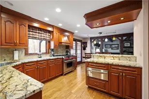 421 Oaklawn Dr, Pittsburgh, PA 15241 - Photo 14