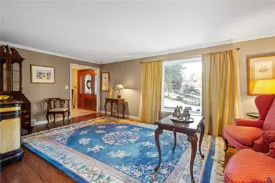 421 Oaklawn Dr, Pittsburgh, PA 15241 - Photo 8