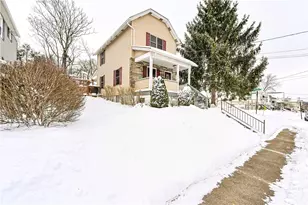 800 N 4th St, Jeannette, PA 15644 - Photo 2