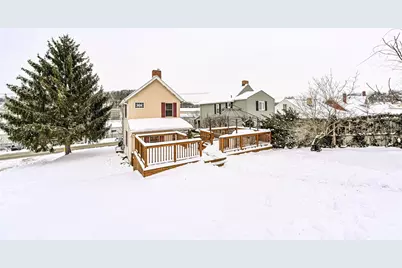 800 N 4th St, Jeannette, PA 15644 - Photo 6