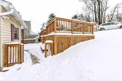 800 N 4th St, Jeannette, PA 15644 - Photo 12