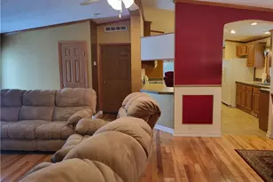 252 Lawsonham, Rimersburg, PA 16248 - Photo 4