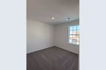 2002 Canterbury Dr #212D, Imperial, PA 15126 - Photo 14