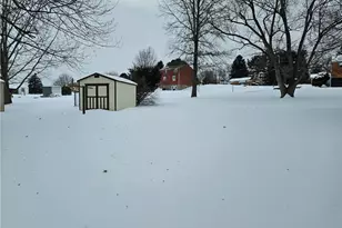 119 Springhouse Dr, Center Township, PA 16001 - Photo 28