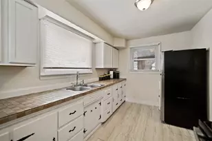 311 Jamison Ave, South Greensburg Boro, PA 15601 - Photo 10