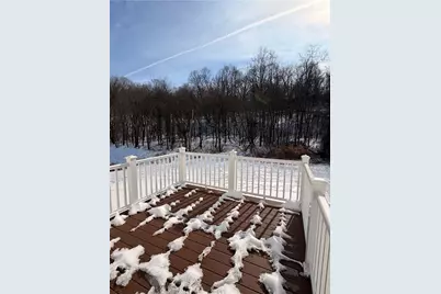 2004 Canterbury Dr #212C, Imperial, PA 15126 - Photo 6