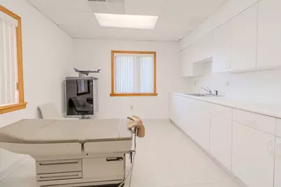 1027 W Main St, Mount Pleasant Township, PA 15666 - Photo 34